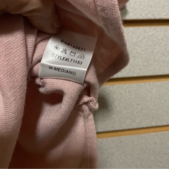 Listicle Short Sleeve Sweater Medium Inverted Seams Side Slits Pink - Picture 6 of 8